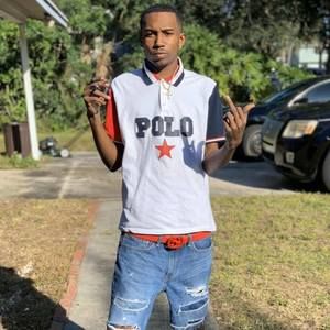 Meet your Posher, Malik